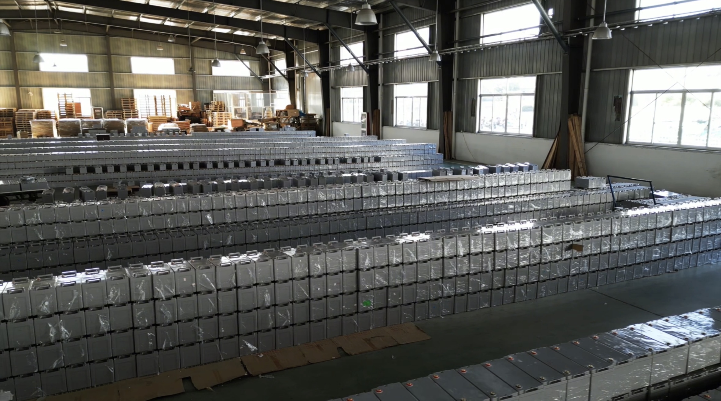 Can Lead-Acid Batteries Be Kept Continuously Charged?